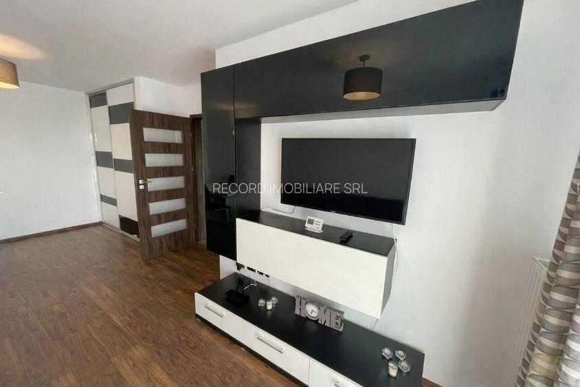 Apartament 2 cam decomandat, et.5/10parcare subterana zona Iulius Mall - 3