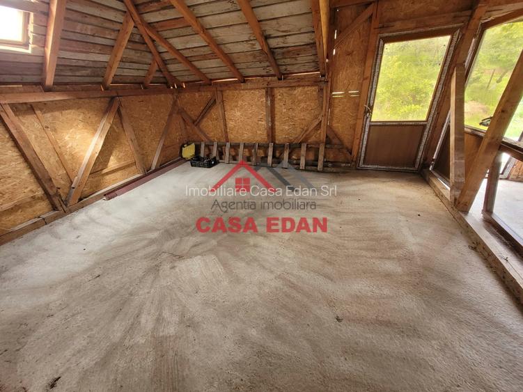 Casa 2010 in Scorteni 7 camere teren 1222mp 62.000e - 9