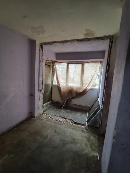 Garsoniera, Piata Delfinului, Dobrina, 30 mp, bloc 1978 - 6