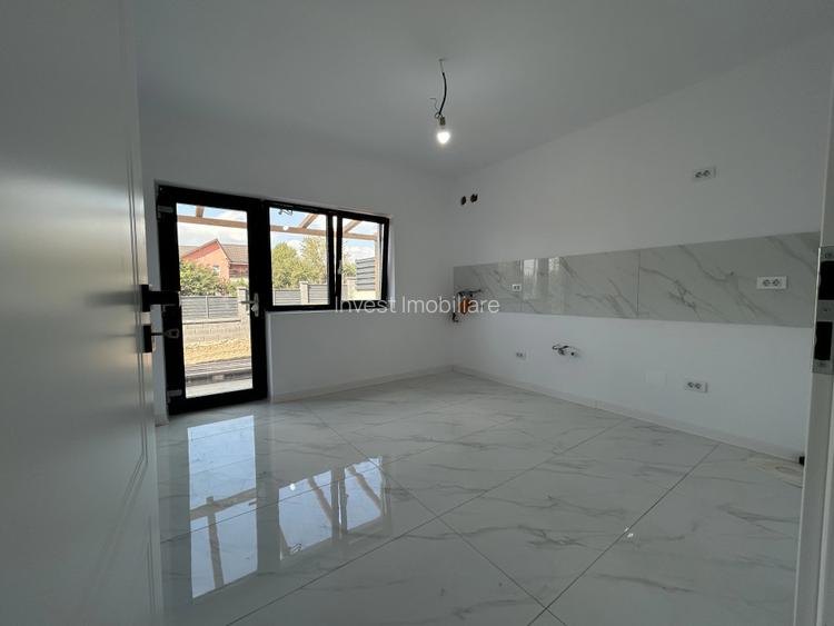 Locuinta cu 4 camere/2 bai, 115 MPU, arhitectura moderna - 9