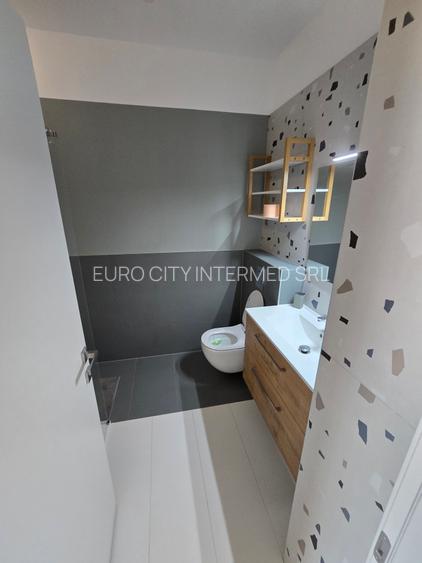 Tomis Plus - Ansamblul Mobipark - 2 camere - 12