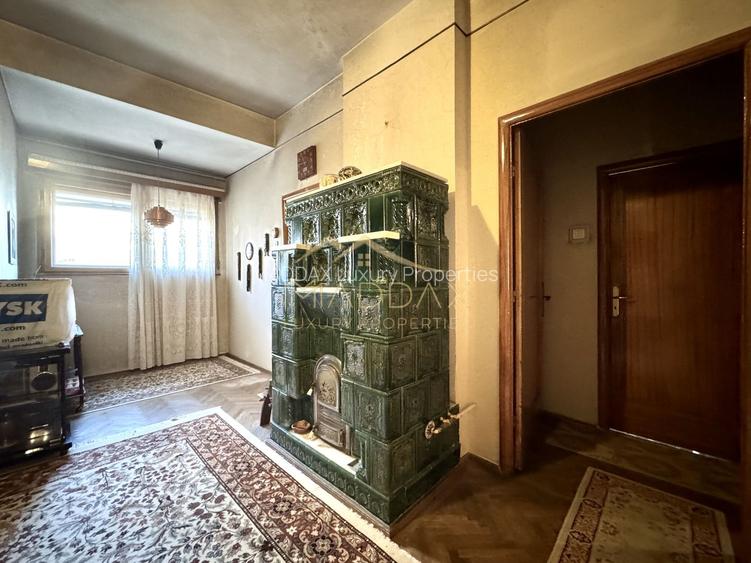 Masterpiece villa D+P+1+M***8 camere *** Garaj // Primăverii - 32