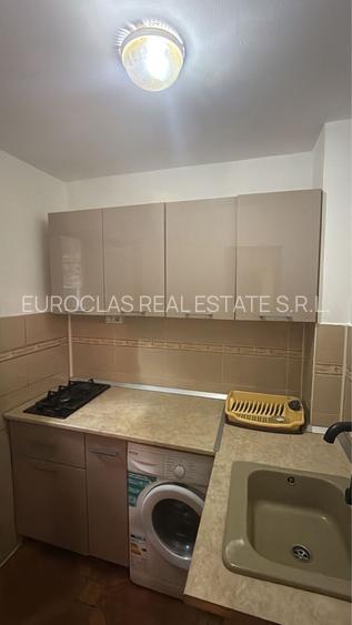 Apartament 2 camere - Tomis Nord - 60.000 euro negociabil (Cod E13) - 3