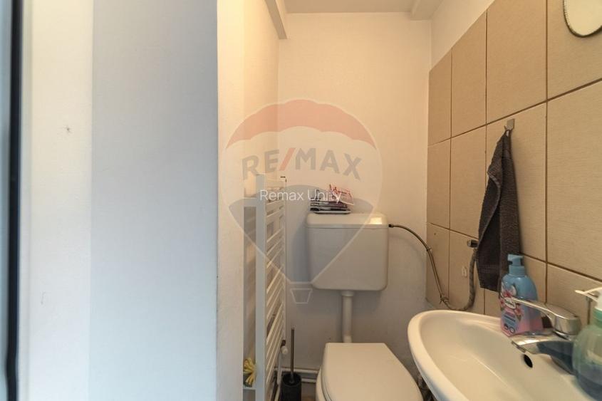 Garsonieră de închiriat– Strada Republicii 31/ Comision 0% - 8