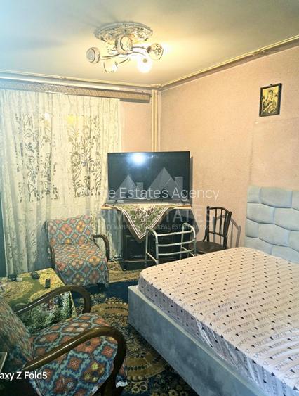 De vanzare apartament 4 camere  Teiul Doamnei -Lacul Tei - 3