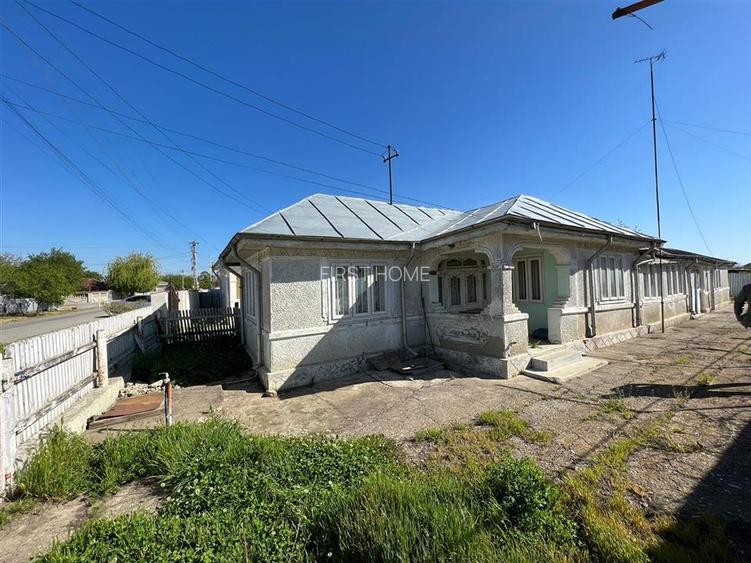 Casa batraneasca + teren 1881 mp de vanzare in Sat Milcovul - 7