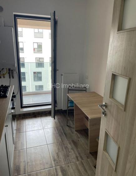 Garsoniera zona Lujerului centrala termica - 8