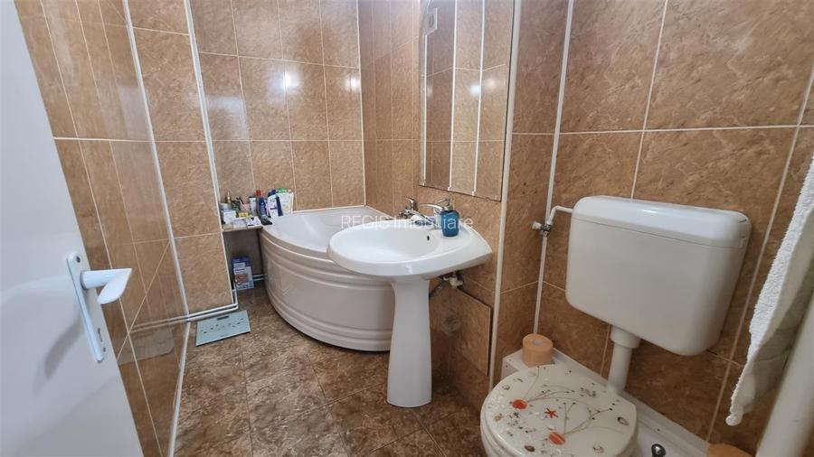 Apartament de 3 camere zona Carpatlor - 11