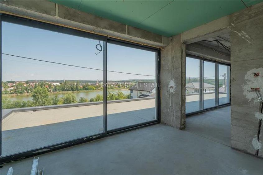 Vila in stil mediteranean cu vedere la lac - 12