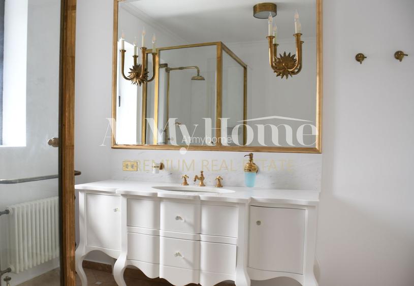 Vila unica pe malul Lacului Snagov, piscina si garaj ambarcatiuni, teren 1750 mp - 14