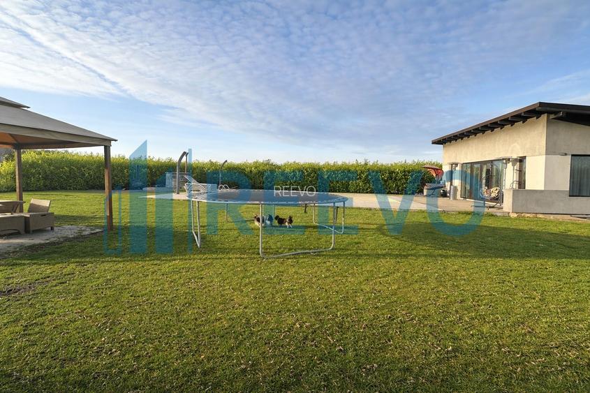 Proprietate pentru investiție cu Piscină în Hemeiuș - 3