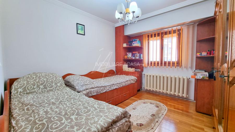 Ap decomandat cu 3 camere bloc 1993 Orzari, Delea Veche, Calea Calarasilor - 5