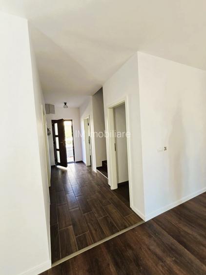 Giroc - Casa de 4 cam - Su110mp - Curte 40mp - 2 locuri de parcare - 7