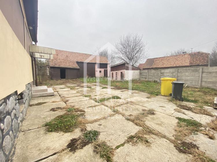 Casa individuala de vanzare in Sibiu, teren de 1020 mp, in sat Hamba - 13