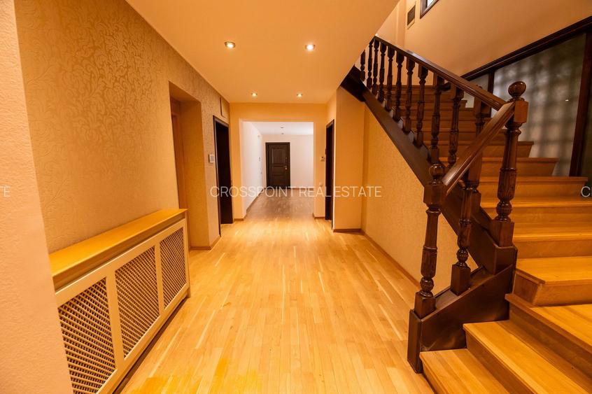 Vila cu piscina, 22 camere și consum ZERO, Baneasa – Romatsa - 12