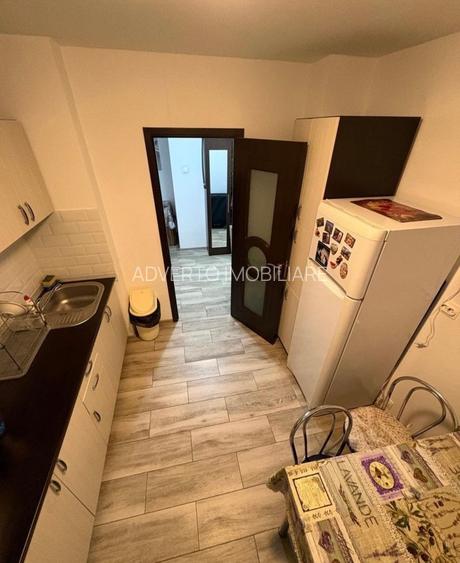 Apartament 3 camere de vânzare Crangasi - 11