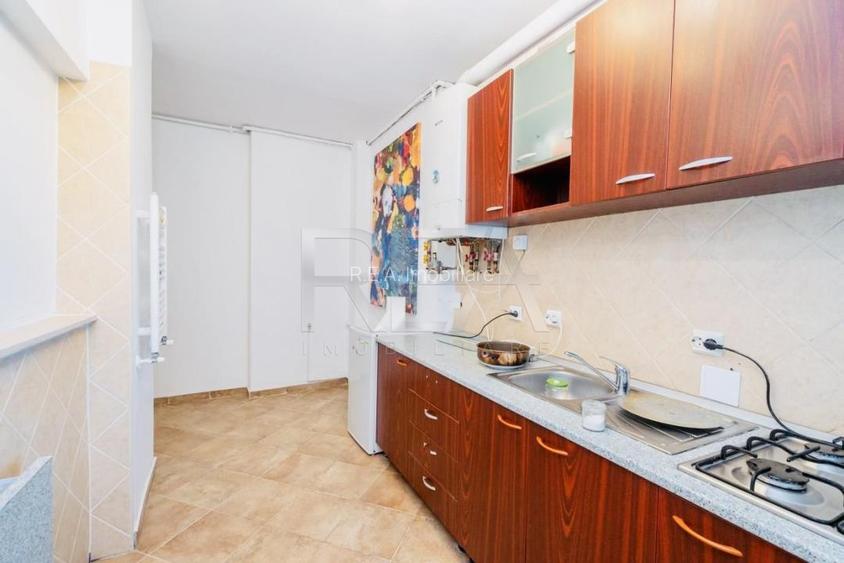 Vila sediu firma, 5 camere, 240 mp - 11