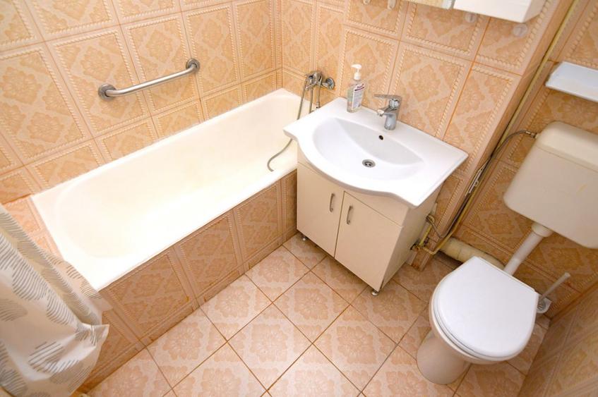 INCHIRIERE APARTAMENT 3 CAMERE B.DUL LIBERTATII – PALATUL PARLAMENTULUI
