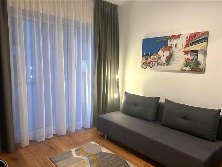 Apartament 3 camere, Aviatiei,loc de parcare inclus
