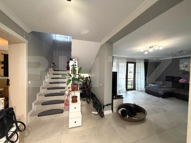 Casa individuala 177 mp, 5 camere, teren 366 mp, zona Parc Colina