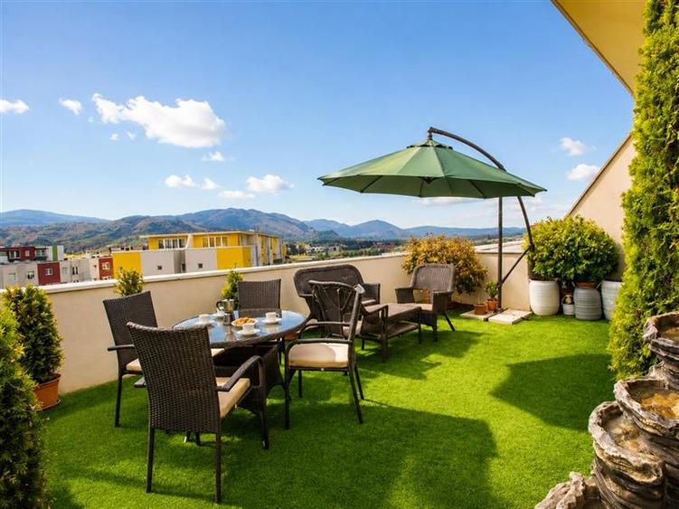 Penthouse extravagant,living spectaculos, semineu,terase generoase,Avantgarden,