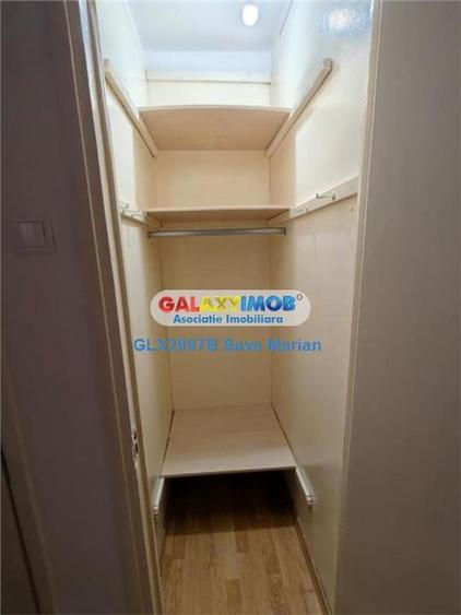 APARTAMENT 3 CAMERE DE INCHIRIAT CU PARCARE UNIVERSITATE