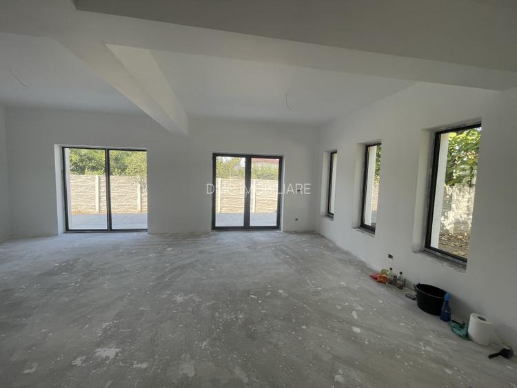 Domnești, vila individuala, 4 camere, suprafață 140mp, teren 400mp, utilitati - 11