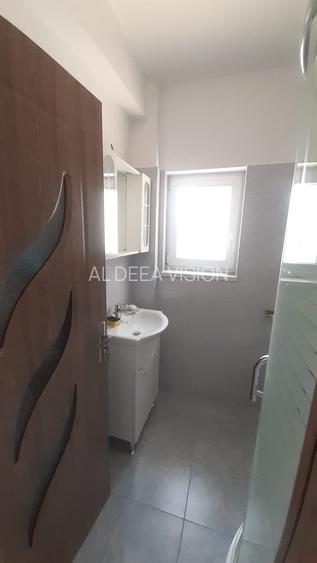 Apartament 2 camere, de vânzare, Florești, strada Valea Gârbăului, etaj 1/3 - 8