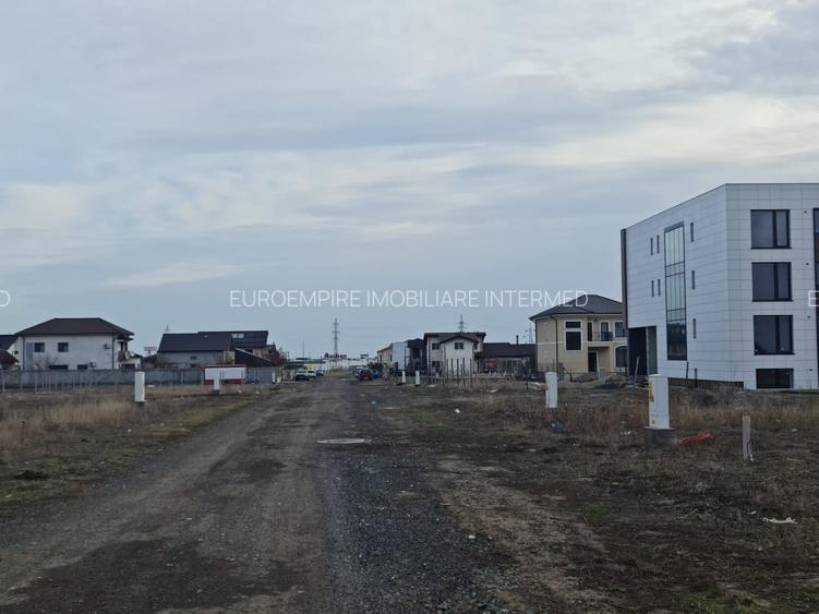 Vand teren in Constanta zona km 5 - 3