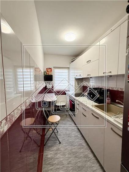 Apartament de vanzare in Sibiu - 2 camere + balcon - Etaj 2 - - 4