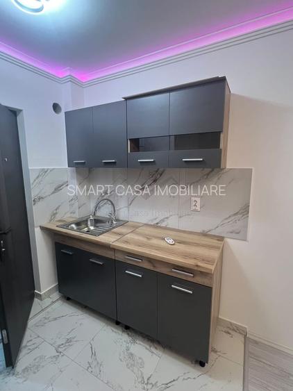 Camera camin renovata complet - 2