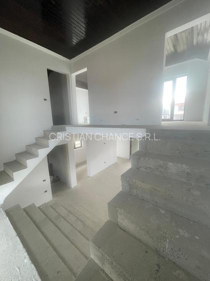 C1  Casa 4 camere Valul lui Traian - 12