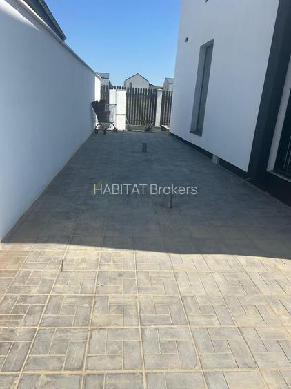 Casă modernă de vânzare / Strada Alexandru Ioan Cuza - 17