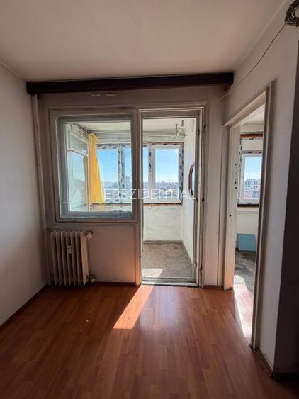 Garsoniera-Mihai Bravu-COLEGIUL-IULIA-HASDEU - 3