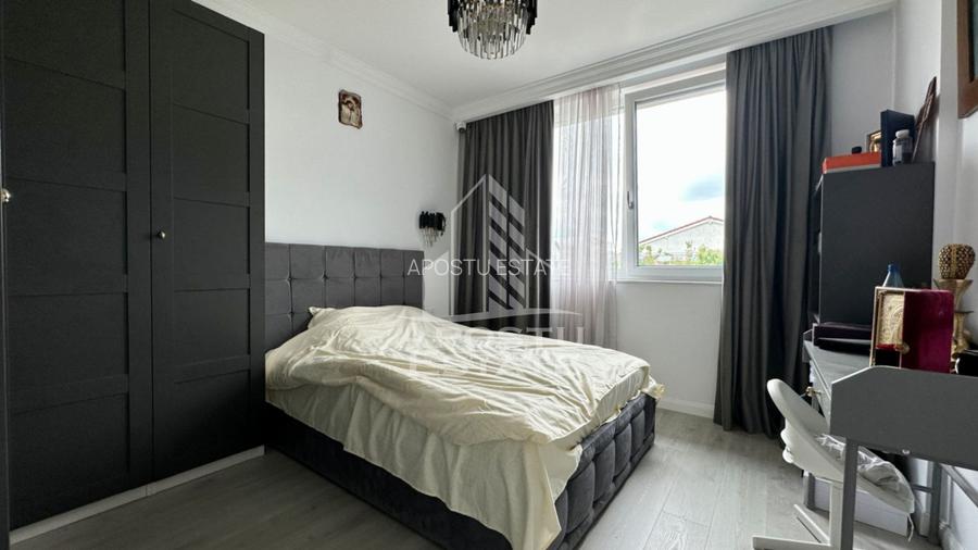Jumatat de duplex cu 5 camere de vanzare in Dumbravita - 7