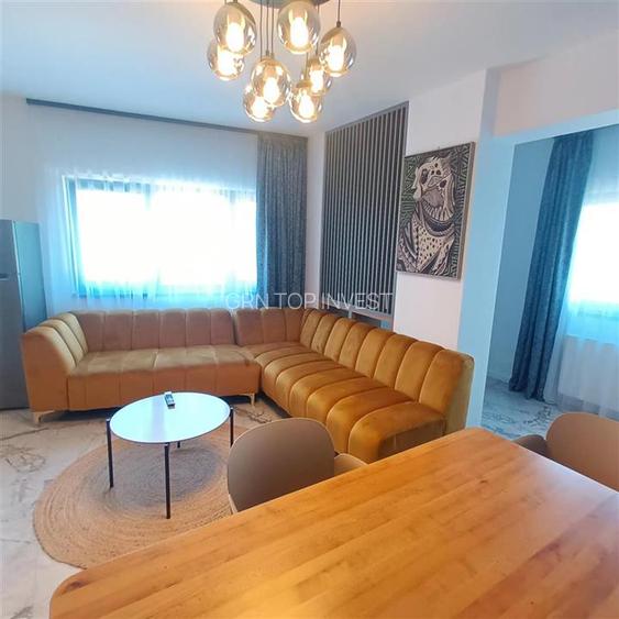 Apartament de LUX cu 3 camere 2 bai si parcare zona Turnisor - 2