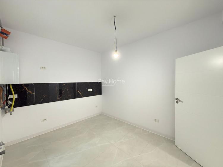 Decomandat. Loc de parcare. Spatiu depozitare pod. - 4