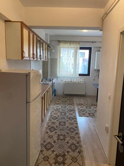 Apartament cu 2 camere - zona Podu Ros - Palas - 8