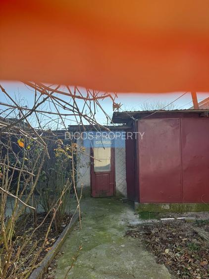 De Vânzare - Casă, Strada Griviței - 21