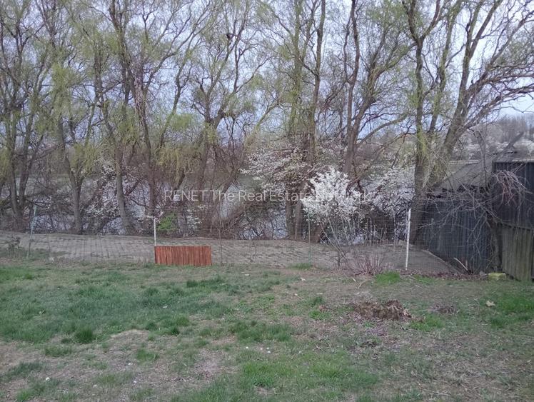 SUPER OCAZIE SE VINDE TEREN IN ZONA STARULESTI LANGA UN CARTIER DE VILE  - 9