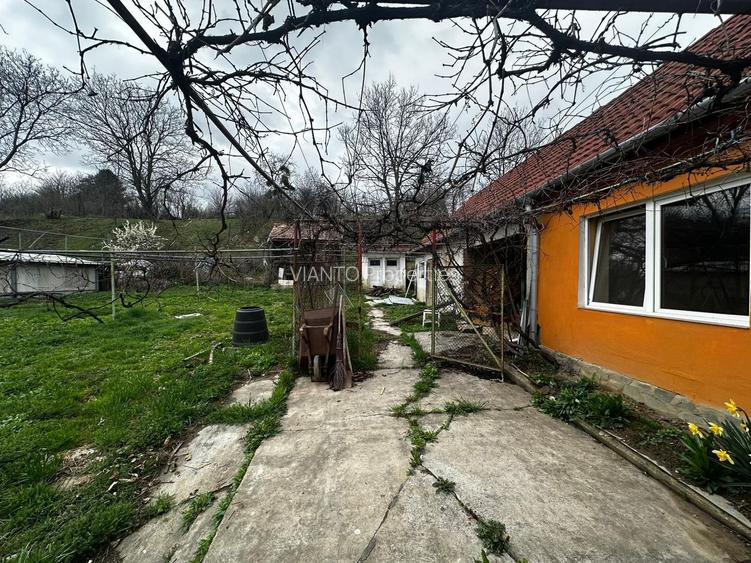 Casa individuala 3 camere 90mpu si teren 1900mpu | Hamba - 15