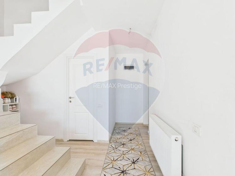 Duplex 85 mp utili, curte 200 mp – vedere la lac și pădure - 12