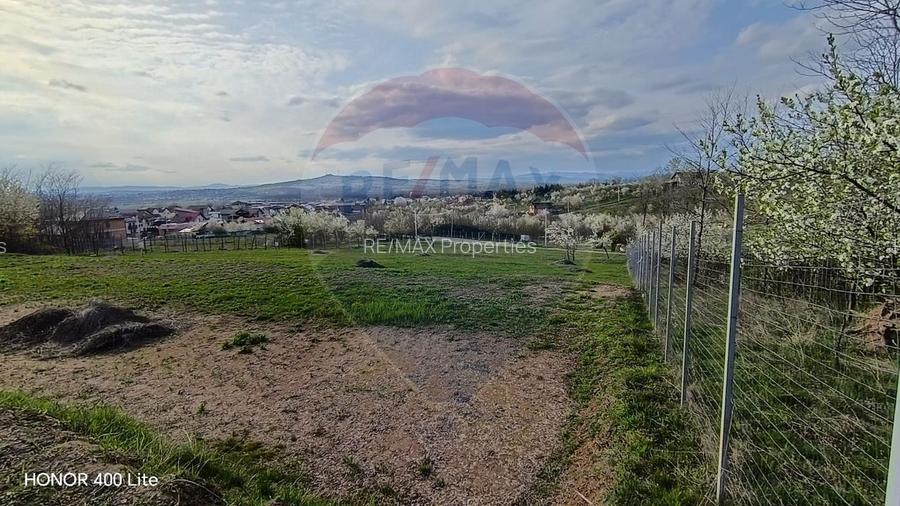 Teren 1430 cu autorizație pentru 2 case | Casă ridicată la roșu - 3