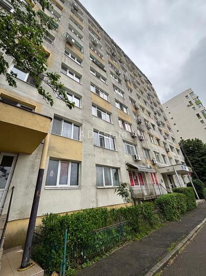Garsoniera Chisinau Piata Delfinului Bloc mixt An constructie 1977 - 7
