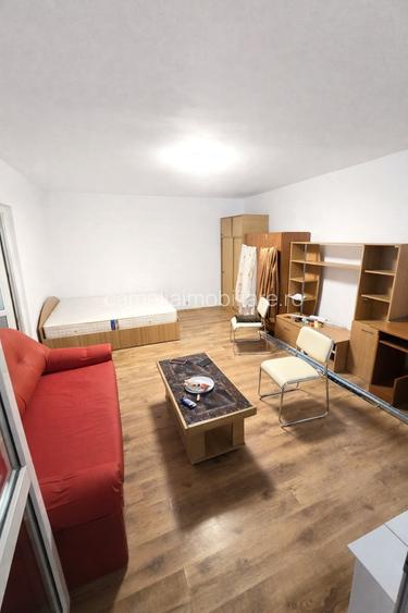 Garsoniera, renovata, confort 1, Virtutii, metrou Lujerului, tramvai 41 Orsova - 21