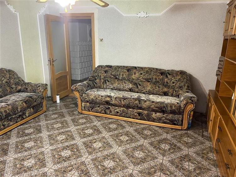 Apartament 3 camere , zona b-dul Brailei - hipermarket Kaufland , parter , liber - 3