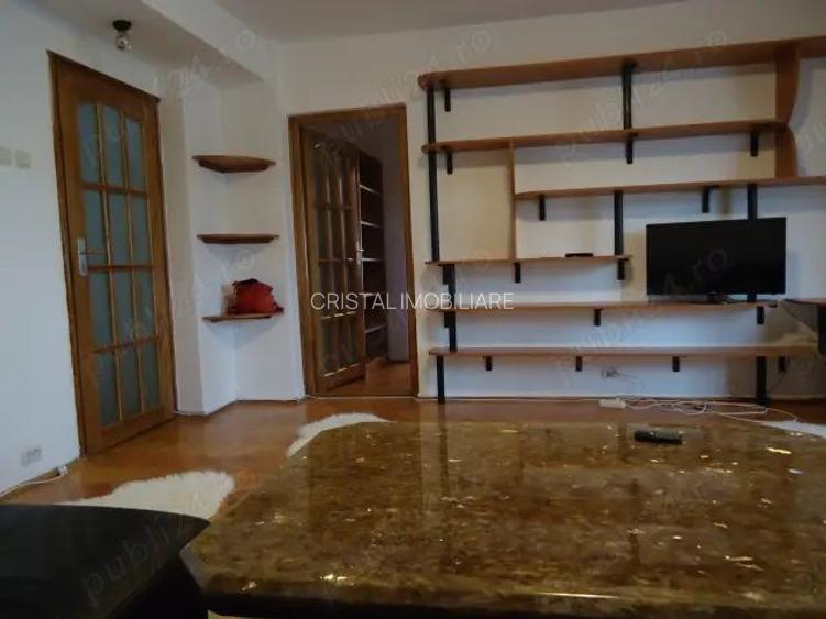 De închiriat  Apartament 2 Camere cu Centrala Proprie,  Zona Vacaresti - 2