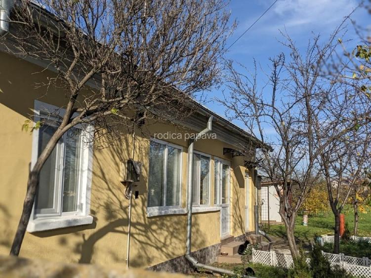 Proprietar,casa renovata ,teren 2000 mp deschidere 113 m,Farcasele Olt - 3