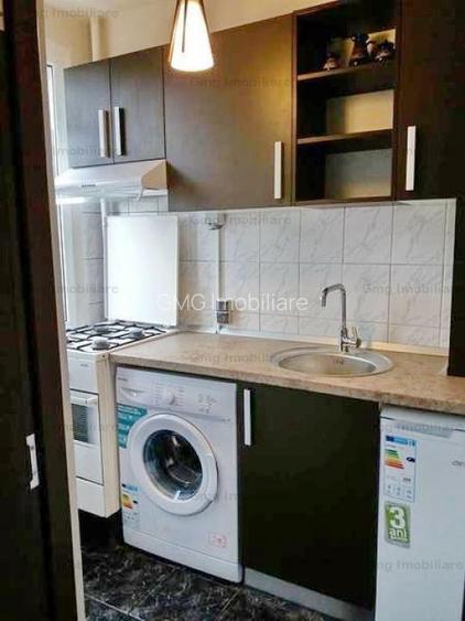 Garsoniera zona PIATA MUNCII - 4