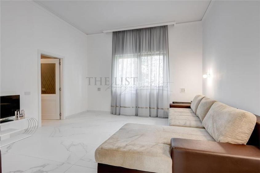 Vila de vanzare 5 camere | CORBEANCA - 5